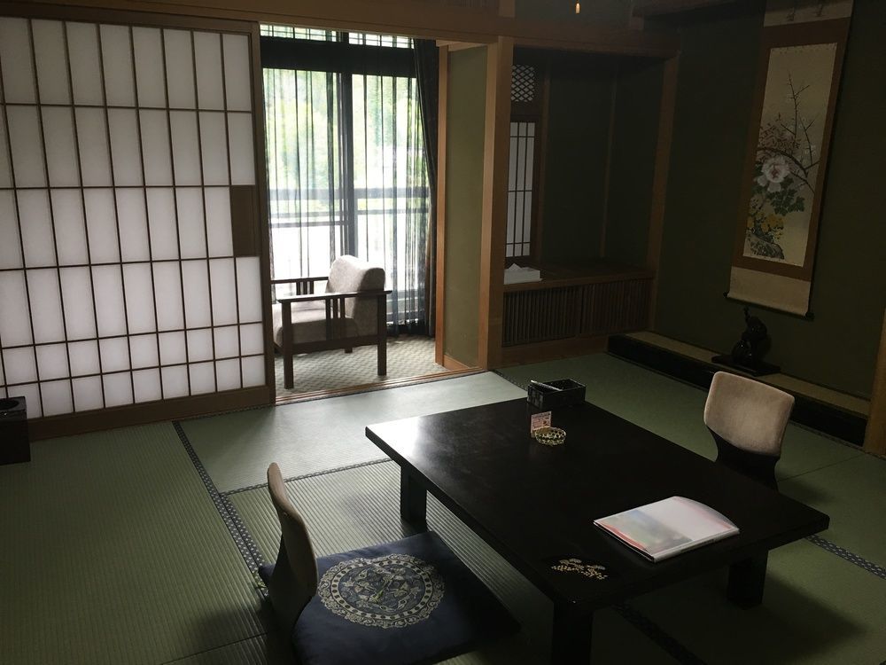 Okada Ryokan Warakutei Takayama  Eksteriør bilde