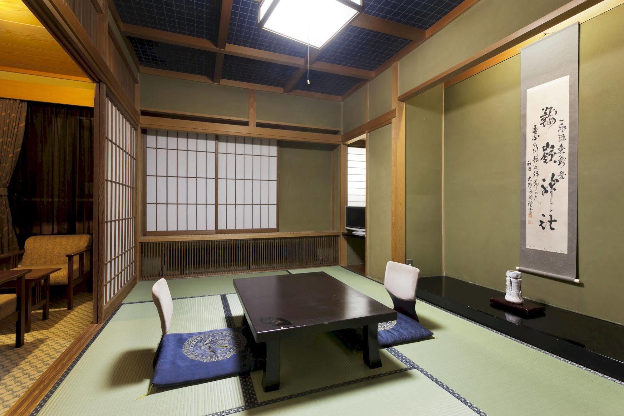 Okada Ryokan Warakutei Takayama  Eksteriør bilde
